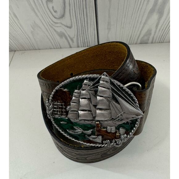 Bergamot 1983 Vintage Brass Works Belt Buckle Sailing Ship w/Belt - Picture 1 of 6